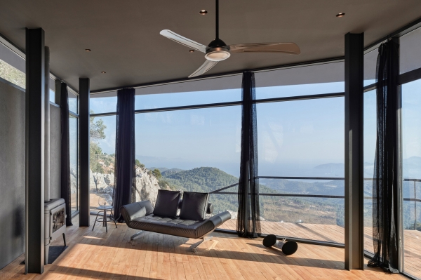 Дом в стиле минимализма и устойчивого развития