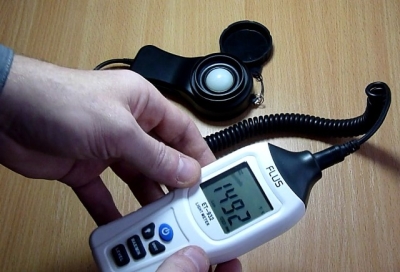 Как пользоваться и проводить измерения освещенности люксметром Как пользоваться и проводить измерения освещенности люксметром