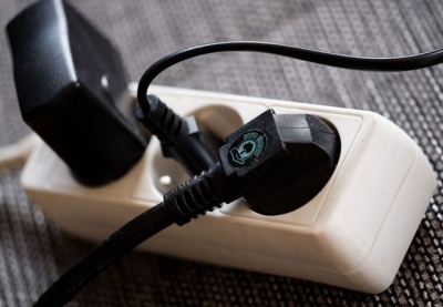 В чем отличие сетевого фильтра от удлинителя