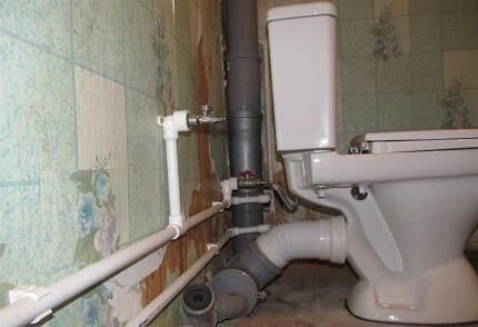 Замена труб в туалете от А до Я: проектирование, выбор стройматериала, монтажные работы + разбор ошибок Замена труб в туалете от А до Я: проектирование, выбор стройматериала, монтажные работы + разбор ошибок