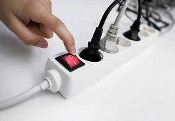 Электробезопасность в быту Электробезопасность в быту